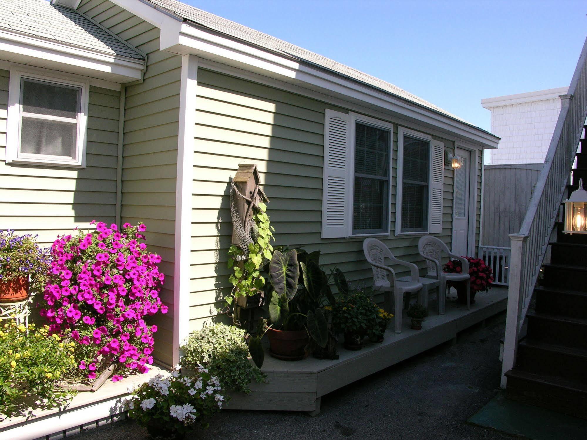 Moontide Motel, Apartments, And Cabins Old Orchard Beach Extérieur photo